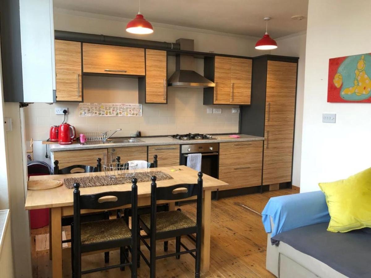 Splendid 1 Bedroom Flat + Terrace Londra Esterno foto